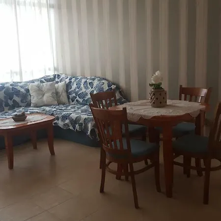 San Sity I Apartment *